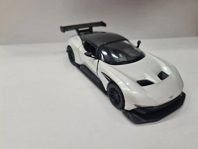 Aston Martin Vulcan Blanc Kinsmart Voiture Jouet Modèle 1/38 Balance Métal Moulé - Photo 1/2