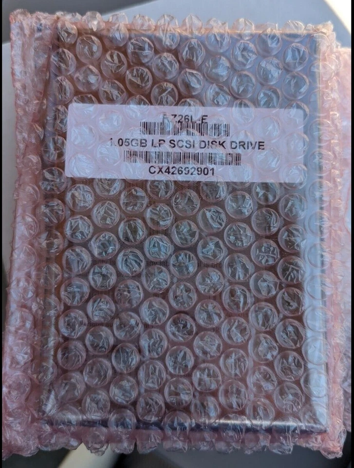 RZ26L-E 1.05GB LP SCSI DISK Drive - Image 1 of 1