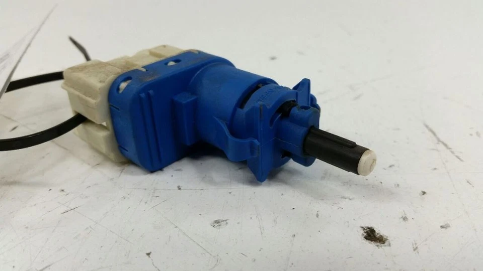 Interruptor de pedal de freno Ford Fusion 2006 2007 2008 2009 2010 OEM Foto 1 de 2