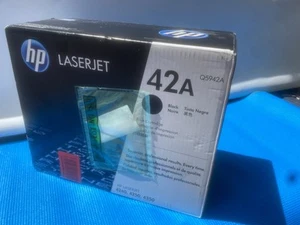 HP 42A. Schwarze Tonerkassette NEU versiegelt ORIGINAL OEM Q5942A - Bild 1 von 5