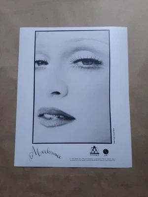 Madonna - Erotica (Maverick SIRE - UK  8" x 10" PROMO PHOTO) Dita GOLD TOOTH 'D' - Image 1 of 2