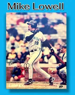 ФОТОГРАФИЯ МАЙКА ЛОУЭЛЛА С АВТОГРАФОМ MIAMI FLORIDA MARLINS 8X10 MLB с сертификатом подлинности - Изображение 1 из 4