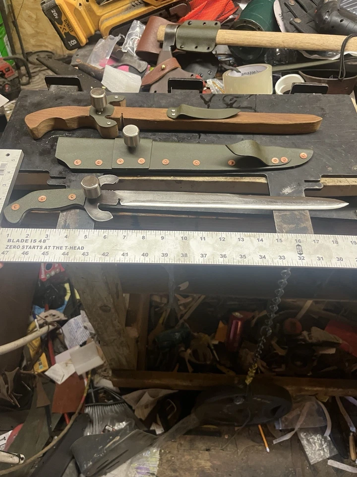 Roble Rojo Y Kydex Entrenador Para Cuchillo de Lucha Crossada LEER Foto 1 de 1