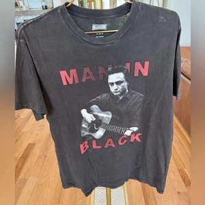 T-Shirt Tailgate American Eagle 2019 Johnny Cash Man in Black Large Graphic T9 - Bild 1 von 6