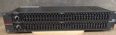 DBX 231 Dual 31 Band Graphic Equalizer - Image 1 of 3