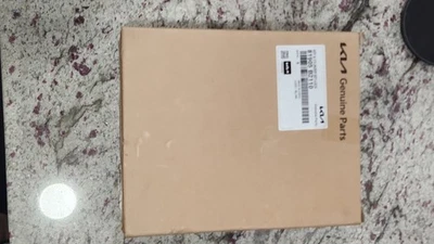 Nuevo en caja OEM Kia encendido y cerradura de puerta con llaves abatibles remotas 2017-2019 Kia Soul Foto 1 de 2