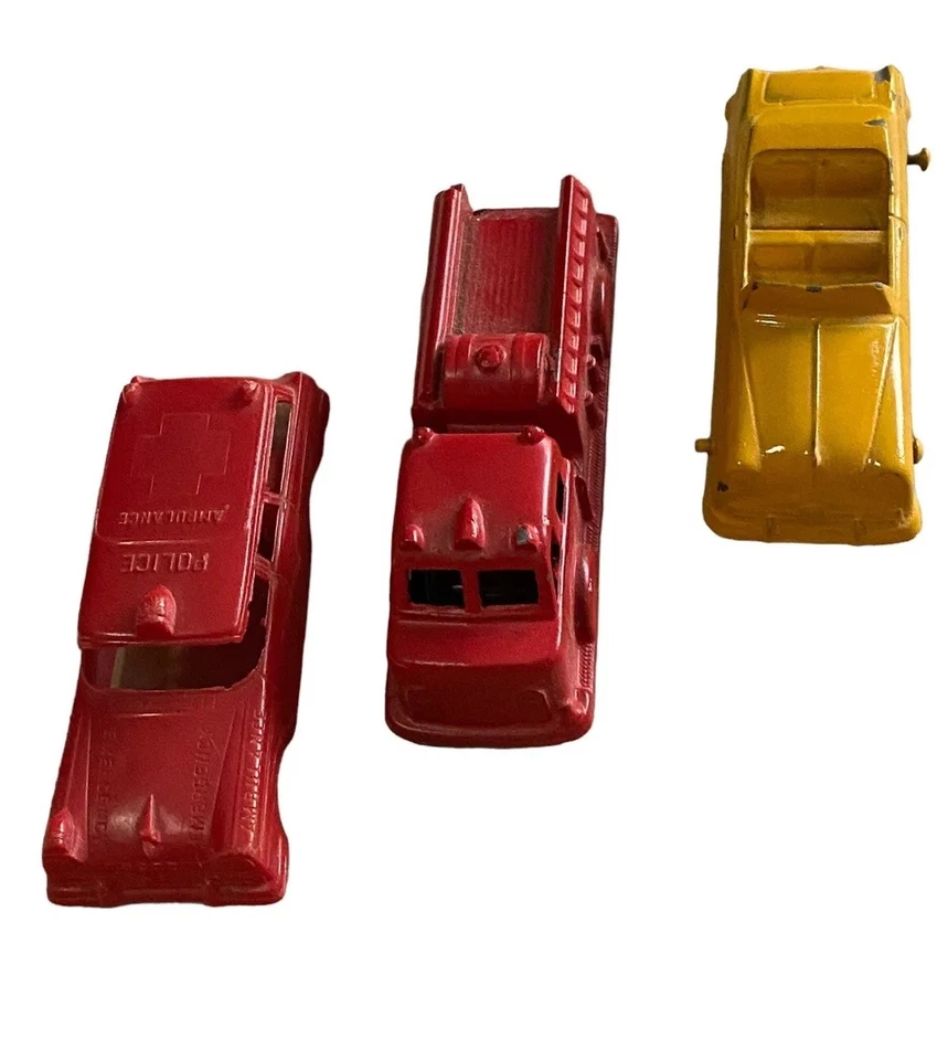 De colección Midgetoy Camión de Bomberos Taxi Cabina Coche de Policía Años 50 Rockford IL Lote 3 Rojo  Foto 1 de 4