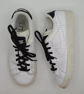 Nike 4Y Tennis Shoes Classic Premium Hole Punch Sneakers Black White 834123-101 - Picture 1 of 12