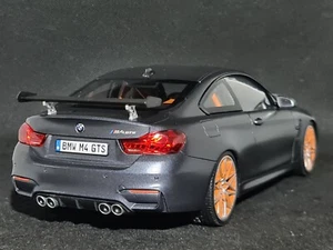 BMW M4 GTS F82 Minichamps DEALER 1/18 (No Autoart Gt Spirit Norev Otto Spark ) - Imagen 1 de 24