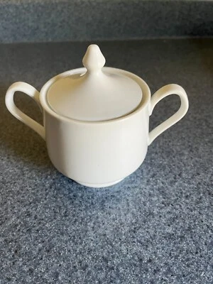 CERAMIC PORCELAIN WHITE COVERED DOUBLE HANDLED SUGAR BOWL PILLIVUYT USA - Image 1 of 4