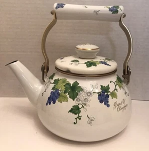 Teiera smaltata Ejiry made in Japan stampa 'Uva di Borgogna' usata in ottime condizioni - Foto 1 di 12