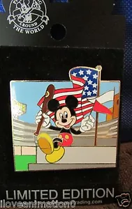 Disney DLR Mickey Mouse Baseball Red Banner Pin - Picture 1 of 2