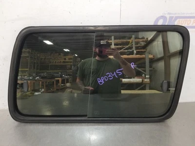 96 1996 TOYOTA LAND CRUISER QUARTER GLASS RIGHT PASSENGER  Foto 1 de 4