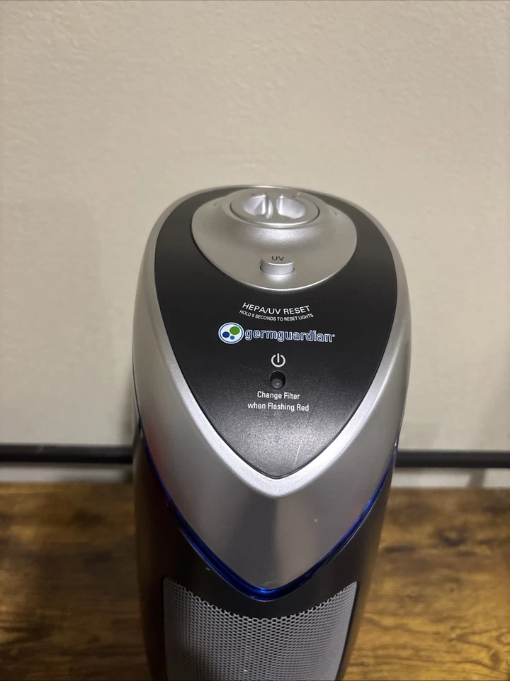 GermGuardian AC4825DLX 4 合 1 空气净化器 带 HEPA 过滤器 紫外线消毒剂  — 第 1/4 张图片