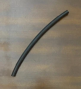 Mercedes-Benz Under-Car Fuel Line / Hose 107 Chassis 126 Chassis 126 470 40 75 - Picture 1 of 2