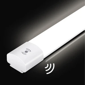Neon Plafoniera LED Soffitto Lineare 60Cm Con Sensore Movimento, 20W 2200LM IP65 - Foto 1 di 12