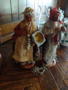 1982 Authentic Handmade Provencal French Figurines - Picture 1 of 2