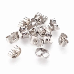100 pz 316 orecchini chirurgici in acciaio inox dadi orecchi schienali ricerca 4,5 x 6,5 x 3,2 mm - Foto 1 di 2
