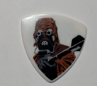Selección de guitarra Star Wars Tuskan Raider Fernandes Foto 1 de 2