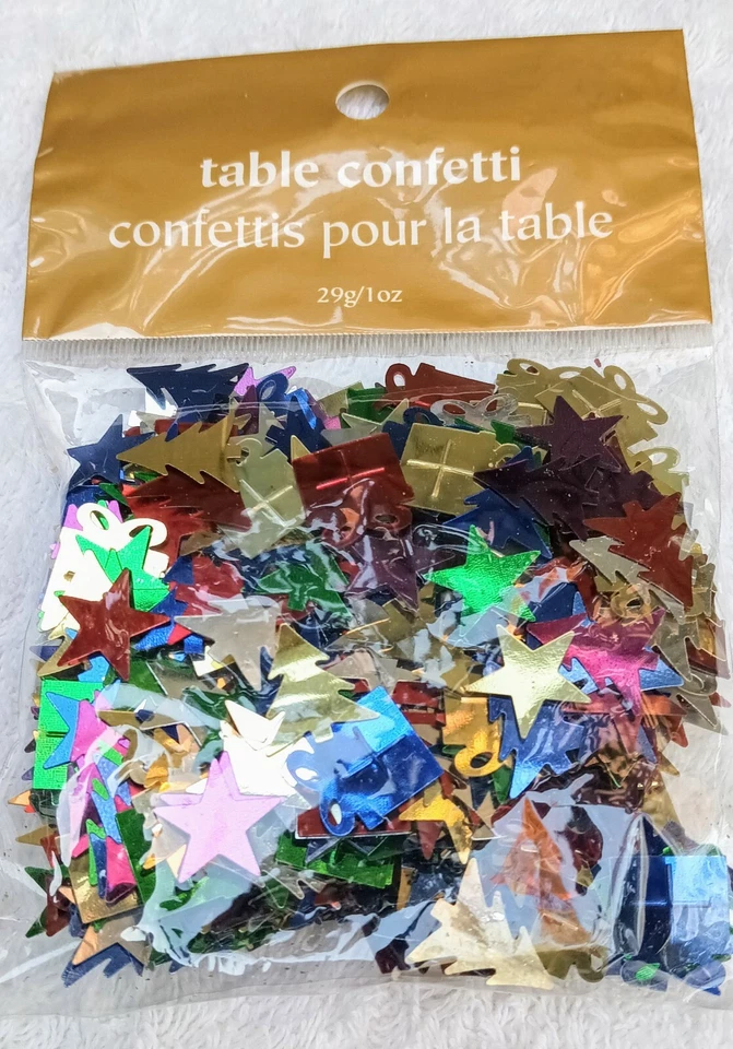 Mesa de Confeti de Navidad Dispersión Brillo ÁRBOLES, REGALOS Multicolor 1 OZ Pier 1 Foto 1 de 1
