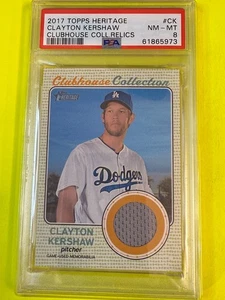 DA108934 2017 TOPPS HERITAGE CLUBHOUSE COLLECTION JERSEY CLAYTON KERSHAW PSA 8 - Bild 1 von 2