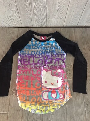 Blusa de algodão Hello Kitty feminina tamanho M casual preta cinza Henley - Imagem 1 de 4