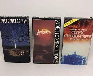 Lot of 3 VHS.Close Encounters 1988,Apocalypse Now 1989 & Independence Day 1996 - Picture 1 of 5