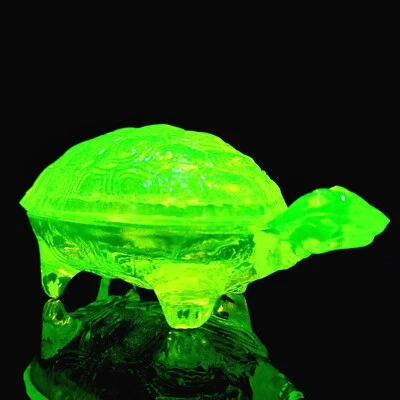 Caja de baratijas de vidrio de uranio para tortugas vaselina vidrio amarillo joyería caja de vidrio animal Foto 1 de 4
