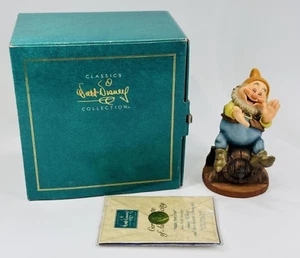 DISNEY - WDCC - HAPPY THAT'S ME - SNOW WHITE & SEVEN DWARFS STATUE MIB W/ COA🔥 - Picture 1 of 5