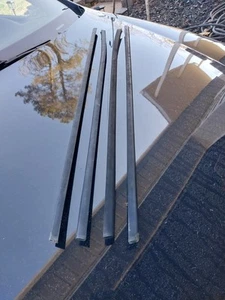 02-08 Jaguar X-Type Front Rear Left Right Door Glass  Molding Seal Outer Set - Picture 1 of 1