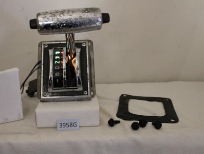 1967-1968 FORD MUSTANG GEAR SHIFTER ASSEMBLY AUTOMATIC TRANSMISSION - Image 1 of 4