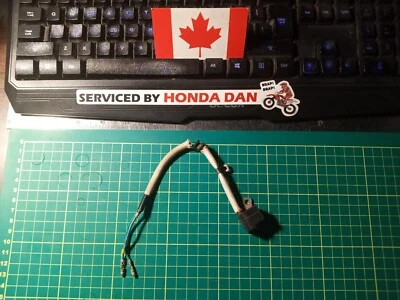 Bobina de recogida Honda ATC M S ES E X 30300-958-010 usada para 1980-1986 185-200cc Foto 1 de 4