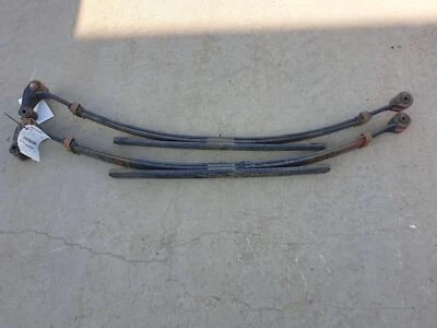 REAR LEAF SPRINGS PAIR CHEVY SILVERADO 1500 1999-07 3 LEAF 15246971 Foto 1 de 4