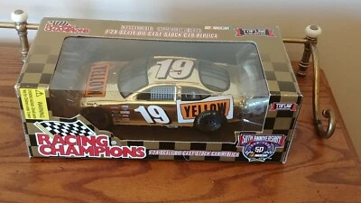 Tony Raines #19 Ford amarillo - coche dorado NASCAR Foto 1 de 4