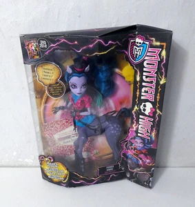 Poupée Monster High Avea Trotter - Photo 1/8