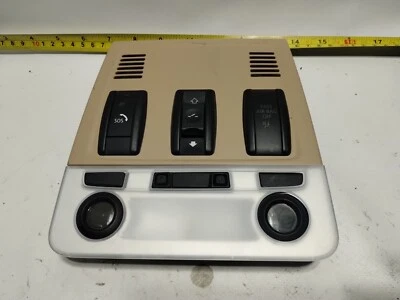 👍2004 2005 2006 2007 BMW 550i 528i 535i 525i 545I M5 E60 INTERIOR DOMELIGHT OEM Foto 1 de 4