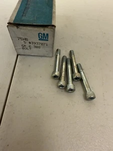 1968-78 NOS Chevrolet GMC Truck Blazer Jimmy Locking Hub Retainer Bolts 3937071 - Picture 1 of 4