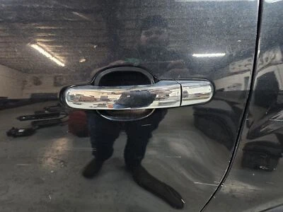 Used Rear Left Exterior Door Handle fits: 2011 Gmc Acadia rear chrome Rear Left - Image 1 of 4