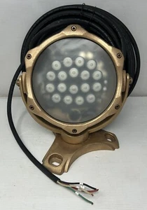 C-Splash 2-Submersible w/intelligent RGB Fountain/pool/lake/resort Spot Light - Picture 1 of 4