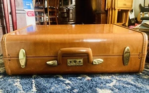 Samsonite Vintage Luggage Style # 4632  Shwayder Bros. INC Denver - No Key - Picture 1 of 4
