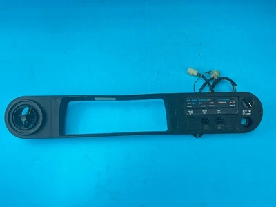 现代小马第 1 代仪表板仪表盘盖带开关 NOS — 第 1/4 张图片