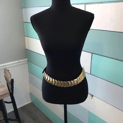 Vintage Metal Belt 80's  Medallions Stretch Elastic Belt Gold-tone Metal - Image 1 of 4