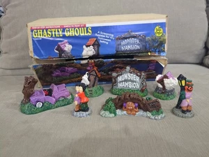 WEE ARTIGIANATO HALLOWEEN 7 PEZZI GHOUL ORRIBILI Dipinti 21220 - Foto 1 di 9