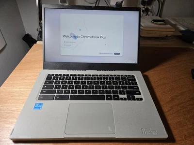 Acer Vero Chromebook Plus 514 14" FHD IPS Display, 12th Intel Core i3-8GB-128GB - Image 1 of 4