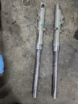 Horquillas de suspensión delantera Kawasaki Vulcan 1500 Classic 1996 2004 VN1500  Foto 1 de 2