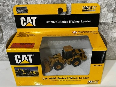 CAT 966G Series II Wheel Loader - 1:87 Norscot Scale Models #55109 DIE CAST NOS - Image 1 of 4