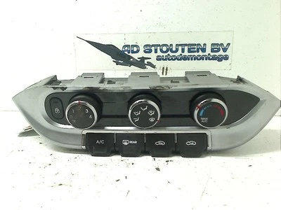 PANNEAU DE COMMANDE AIR CONDITIONNE Kia Rio III (UB) 2014 972501W520 Foto 1 de 3