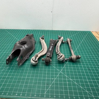 08-15 MERCEDES-BENZ W204 C250 C350 C300 REAR RIGHT CONTROL ARMS SET KIT OEM - Image 1 of 4
