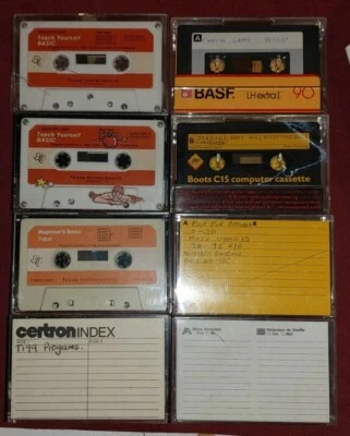 Verschiedene Computerbänder inkl. Unbekannter Texas Instruments TI99/4a Computer gebraucht - Bild 1 von 3