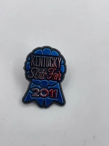 Sammlerstück 2011 Kentucky State Fair Pin schwarz Kunststoff rot & blau Louisville KY - Bild 1 von 4